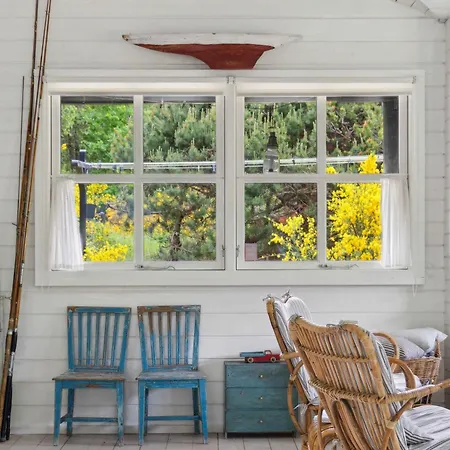 Charming House Near Private And Nature Rørvig