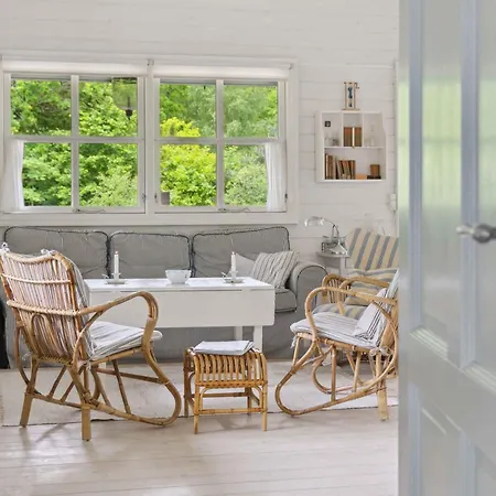 別荘 Charming House Near Private And Nature *