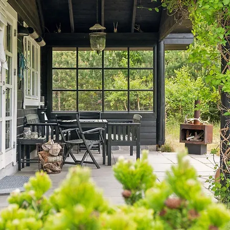 Charming House Near Private And Nature Rørvig