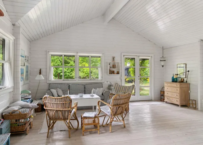 Casa vacanze Charming House Near Private And Nature